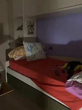 Kamaleonix online show from September 2025 11:20:02 PM