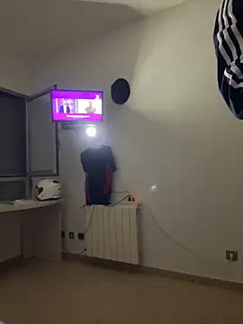 Kamaleonix online show from October 2025 08:08:01 PM