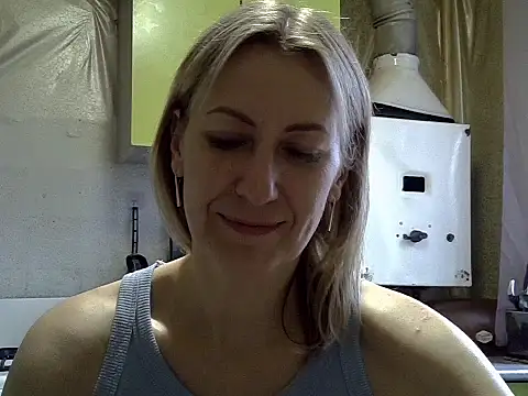 AshleyXHoney online show from September 2025 06:19:01 AM