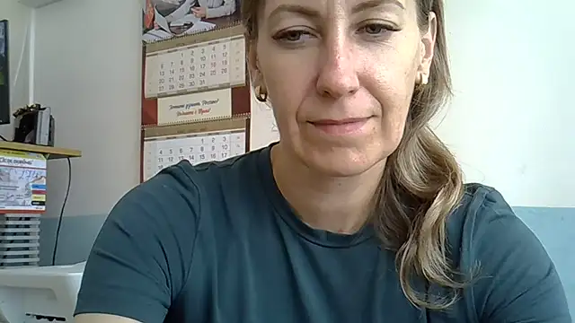 Snapshot of AshleyXHoney chatting on July 2026 11:11:02 AM AshleyXHoney online show from July 2026 11:11:02 AM