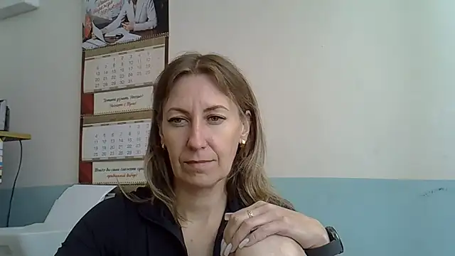 Snapshot of AshleyXHoney chatting on July 2026 10:59:01 AM AshleyXHoney online show from July 2026 10:59:01 AM