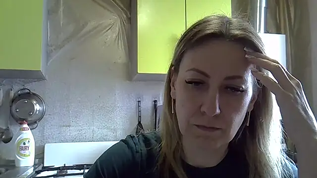 Snapshot of AshleyXHoney chatting on March 2026 08:10:02 AM AshleyXHoney online show from March 2026 08:10:02 AM