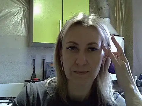 AshleyXHoney online show from October 2025 07:19:02 AM