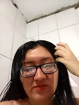 Snapshot of ladygmusic chatting on September 2025 04:22:01 AM ladygmusic online show from September 2025 04:22:01 AM