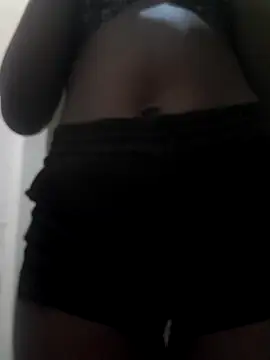 Snapshot of julietunderwoood chatting on October 2025 04:02:02 AM julietunderwoood online show from October 2025 04:02:02 AM