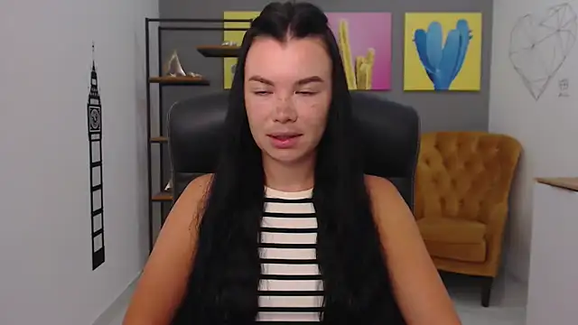 MadisonGomes online show from October 2025 06:47:02 AM