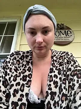 MilfyMrsRobinson online show from May 2026 11:58:01 PM