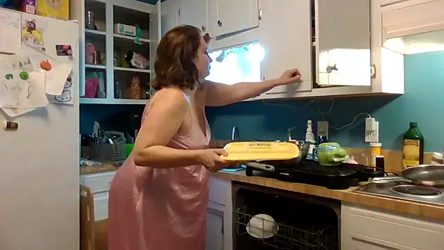 MilfyMrsRobinson online show from November 2025 12:21:02 AM