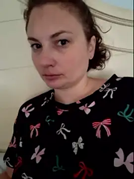 MilfyMrsRobinson online show from January 2026 02:01:01 PM