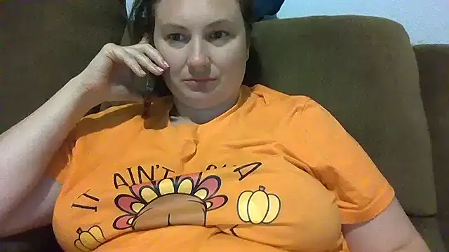 MilfyMrsRobinson online show from November 2025 12:42:01 PM