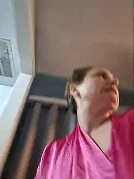 MilfyMrsRobinson online show from February 2026 01:06:02 AM