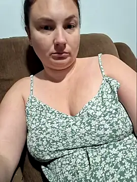 Snapshot of MilfyMrsRobinson chatting on October 2025 02:18:02 PM MilfyMrsRobinson online show from October 2025 02:18:02 PM