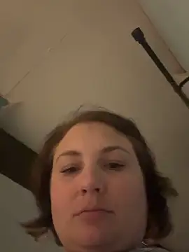 MilfyMrsRobinson online show from January 2026 01:20:02 AM