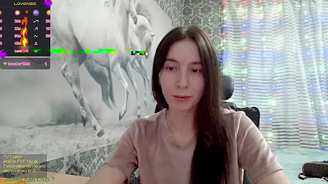 Snapshot of Wowpornoo chatting on February 2025 02:22:01 PM Wowpornoo online show from February 2025 02:22:01 PM