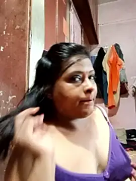 Snapshot of Love_Jenny chatting on June 2026 04:51:01 AM Love Jenny online show from June 2026 04:51:01 AM