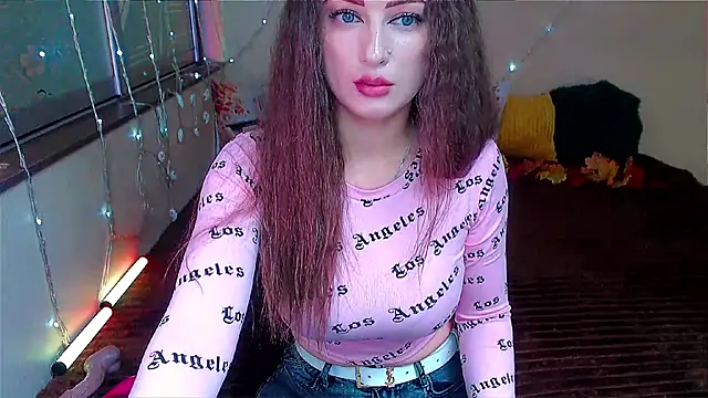 LizaSenri online show from October 2025 06:45:01 AM