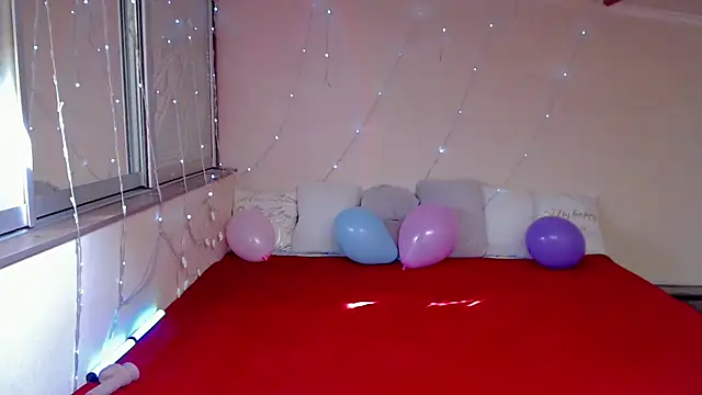 LizaSenri online show from April 2026 06:53:02 AM