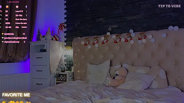 KimArts online show from December 2024 11:13:02 PM