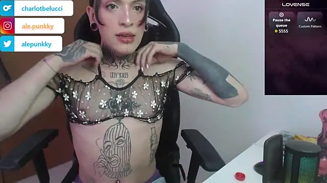 charlotbelucci  online show from October 2025 09:56:02 AM