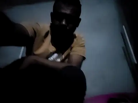 ListedLoin online show from October 2025 07:03:01 PM