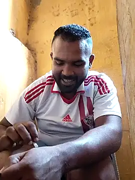 ListedLoin online show from October 2025 01:23:01 PM