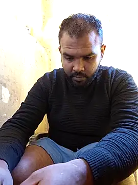 ListedLoin online show from December 2025 07:35:02 AM