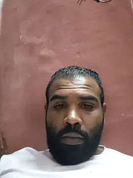 ListedLoin online show from November 2025 01:21:01 AM