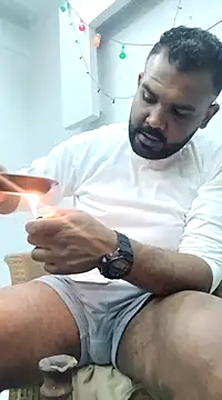 ListedLoin online show from March 2025 06:50:01 PM