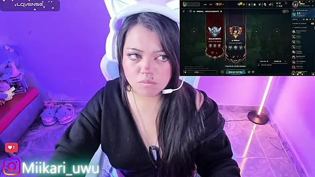 Ahri Elderwood online show from May 2026 04:54:01 AM