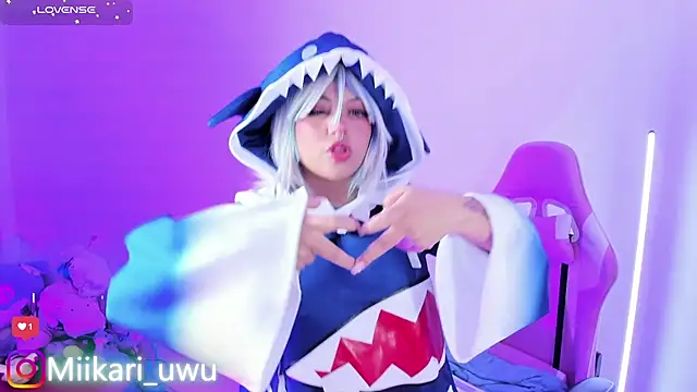 Snapshot of Ahri_Elderwood chatting on December 2025 05:07:01 AM Ahri Elderwood online show from December 2025 05:07:01 AM