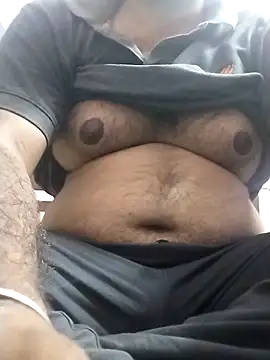 Snapshot of Manboobs178 chatting on February 2025 07:06:02 PM Manboobs178 online show from February 2025 07:06:02 PM