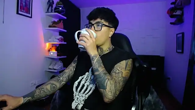 jung dragon online show from December 2025 03:39:01 AM