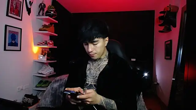 jung dragon online show from November 2025 06:58:01 AM