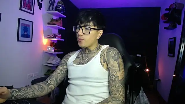 jung dragon online show from November 2025 03:33:02 AM