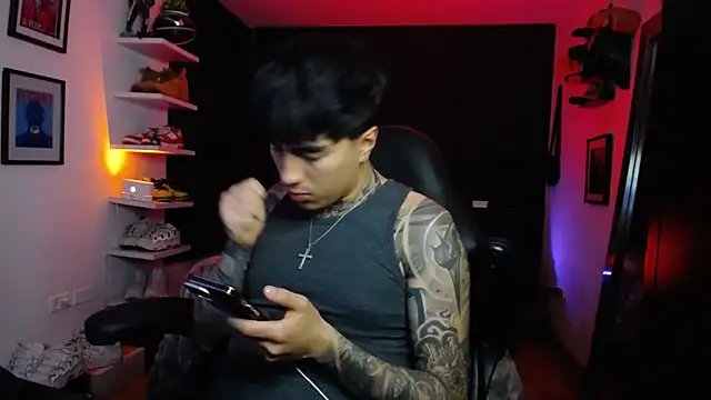 jung dragon online show from October 2025 03:17:02 AM