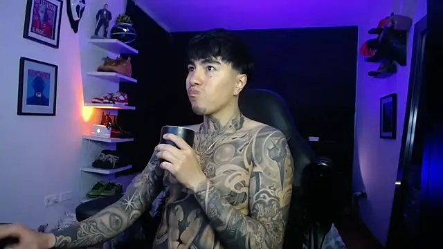 jung dragon online show from November 2025 01:48:02 PM