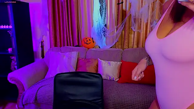 JessicaCartier online show from October 2025 04:24:02 AM