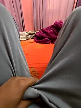 Snapshot of Loveboycurvy chatting on November 2025 02:26:02 AM Loveboycurvy online show from November 2025 02:26:02 AM