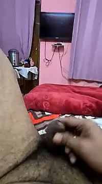 Snapshot of Loveboycurvy chatting on December 2024 07:05:02 PM Loveboycurvy online show from December 2024 07:05:02 PM