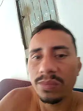 Snapshot of luissilva0071 chatting on May 2026 11:35:01 AM luissilva0071 online show from May 2026 11:35:01 AM