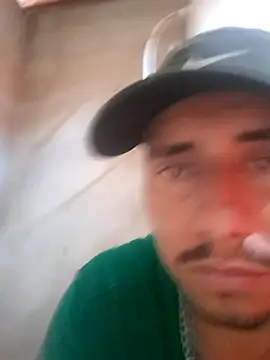 Snapshot of luissilva0071 chatting on January 2026 01:37:02 PM luissilva0071 online show from January 2026 01:37:02 PM