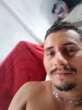 Snapshot of luissilva0071 chatting on February 2026 05:10:02 PM luissilva0071 online show from February 2026 05:10:02 PM
