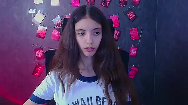 Snapshot of Aishell_ chatting on November 2025 12:16:01 PM Aishell online show from November 2025 12:16:01 PM