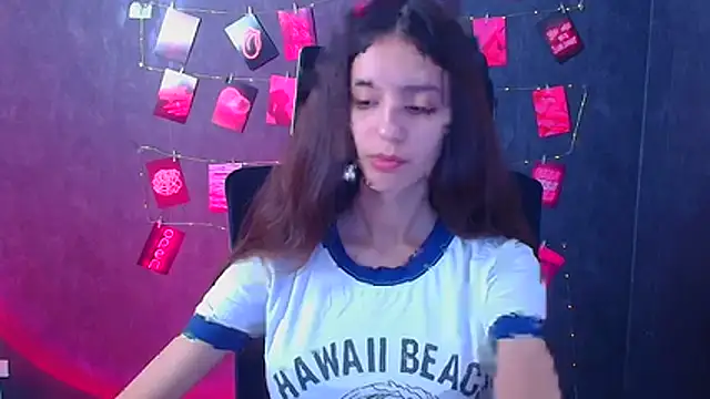 Snapshot of Aishell_ chatting on November 2025 06:57:01 AM Aishell online show from November 2025 06:57:01 AM