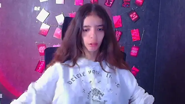 Snapshot of Aishell_ chatting on November 2025 06:02:01 AM Aishell online show from November 2025 06:02:01 AM