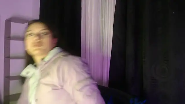 Snapshot of Abril_Squirt chatting on September 2025 05:52:02 AM Abril Squirt online show from September 2025 05:52:02 AM