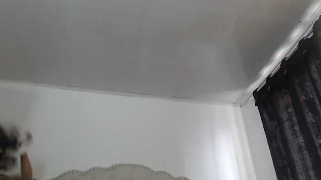 Abril Squirt online show from April 2026 06:25:02 PM