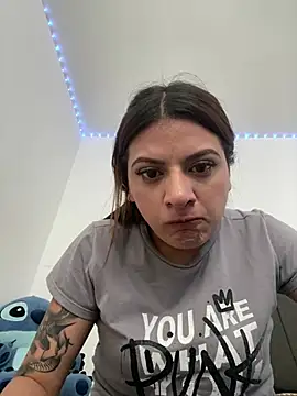 Abril Squirt online show from May 2026 04:54:02 PM