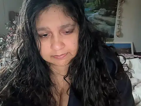 Snapshot of MelanieFawker chatting on October 2025 02:36:01 PM MelanieFawker online show from October 2025 02:36:01 PM