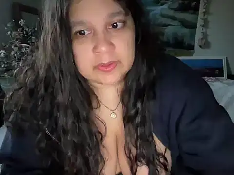 Snapshot of MelanieFawker chatting on November 2025 12:39:01 AM MelanieFawker online show from November 2025 12:39:01 AM